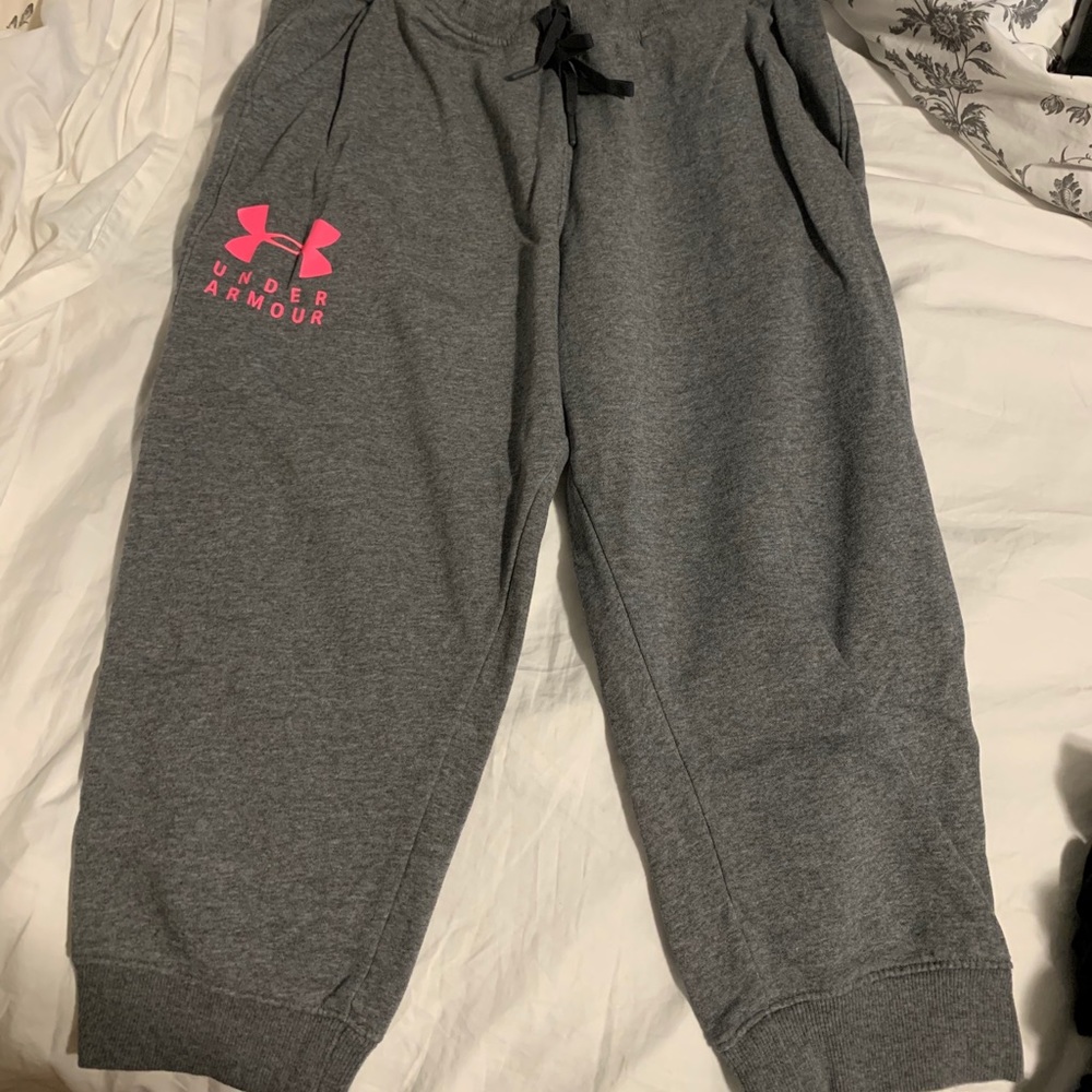 Under Armour Capri Sweatpants